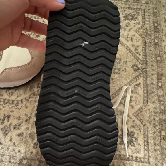 New Balance Women's Running Sneaker in Coral and Blush - Picture 6 of 6